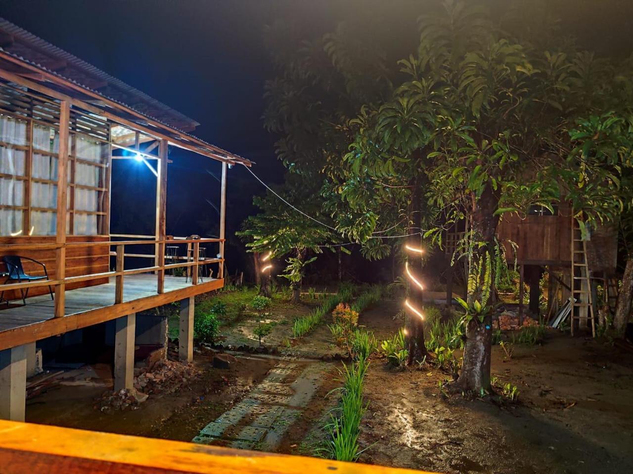 Bua Guesthouse Tangkahan Екстериор снимка
